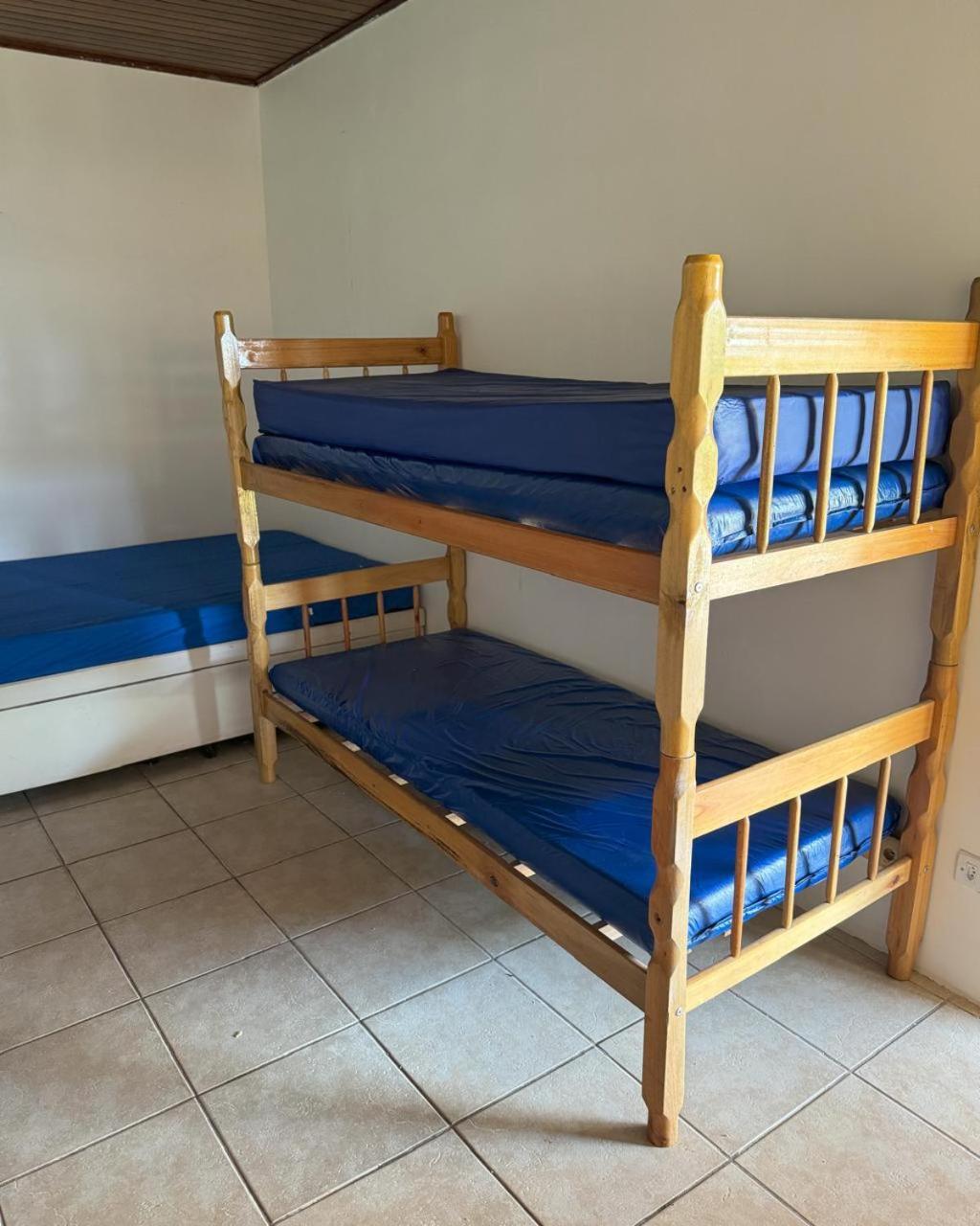 הוילה Casa Piscina Jardim אובטובה מראה חיצוני תמונה